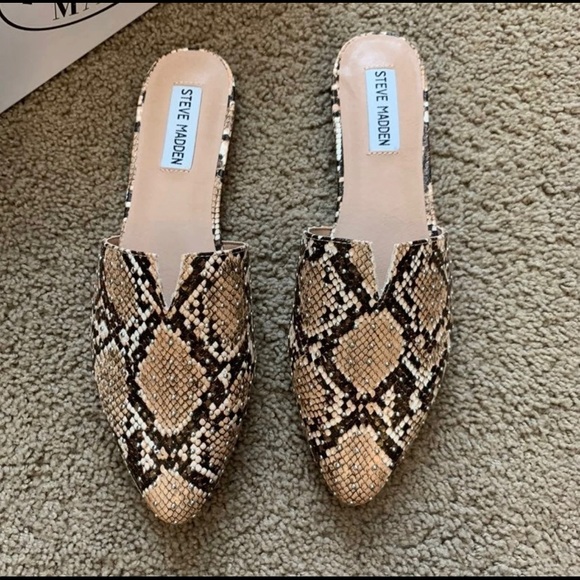 NEW 8 Steve Madden Snake Embossed Slip-On Mule - Picture 8 of 12